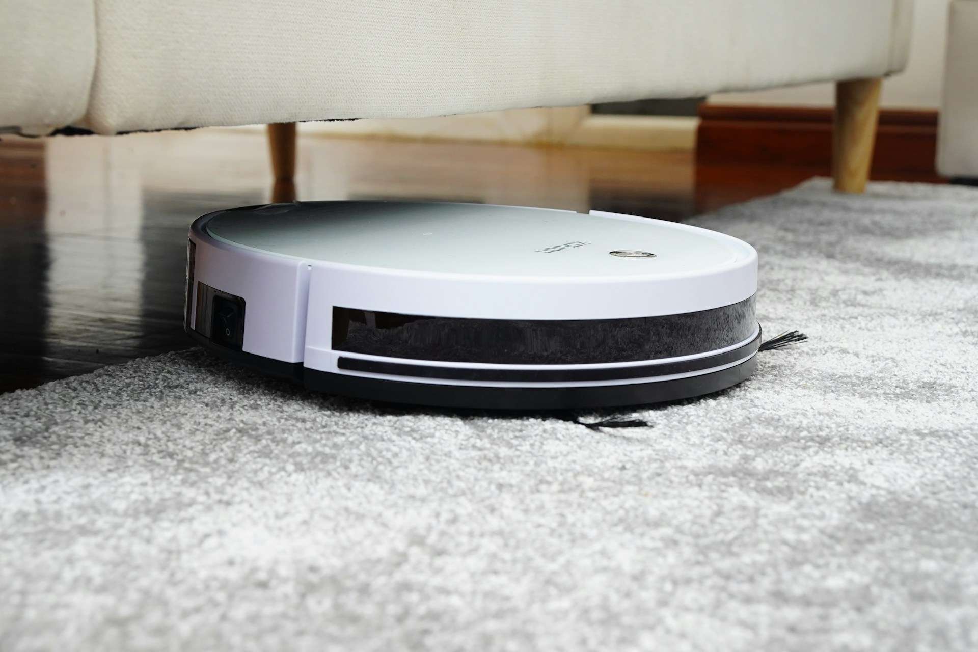 Sú robotické vysávače vhodné pre všetky typy podláh?